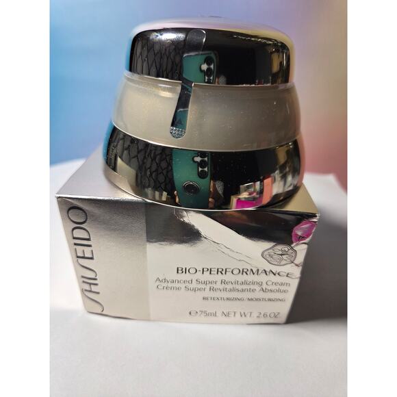 Shiseido Bio-Performance Advanced Super Revitalizing Cream 75ml/2.6oz - Picture 3 of 3